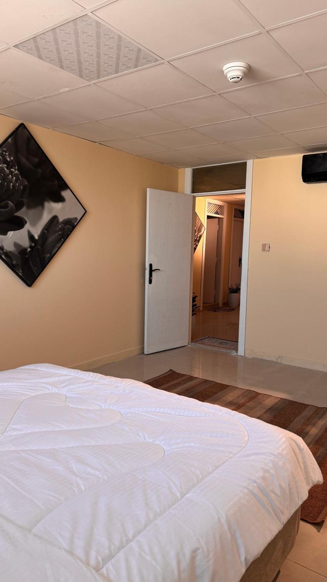 روز تايم Apartment Al Ain